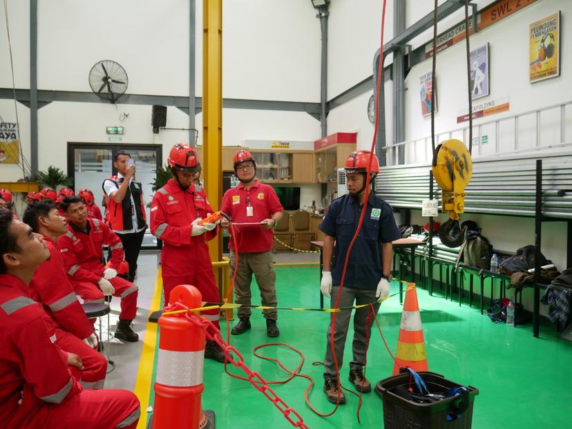 Operator Overhead Crane Kelas III Batch 2