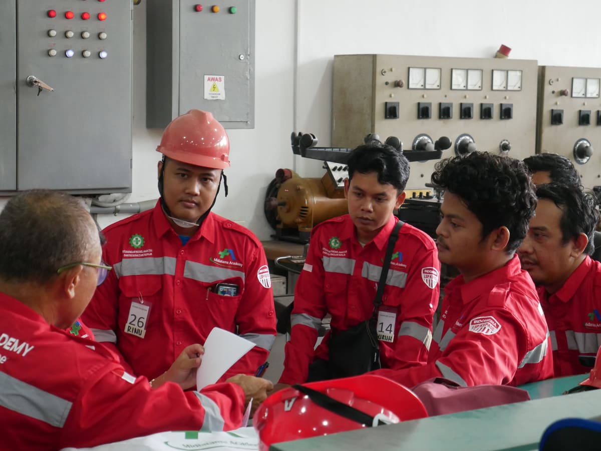 Teknisi K3 Listrik Batch 74