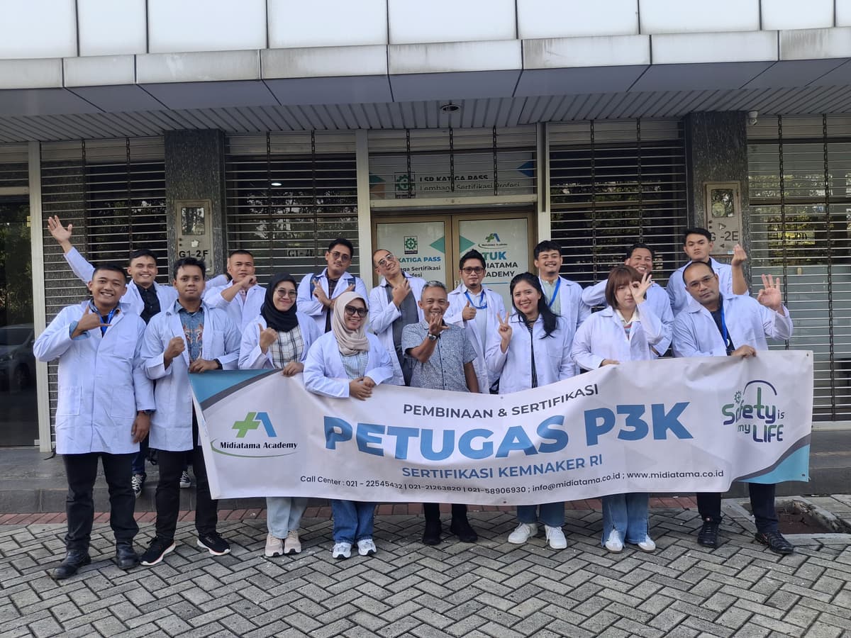 Petugas P3K Batch 160