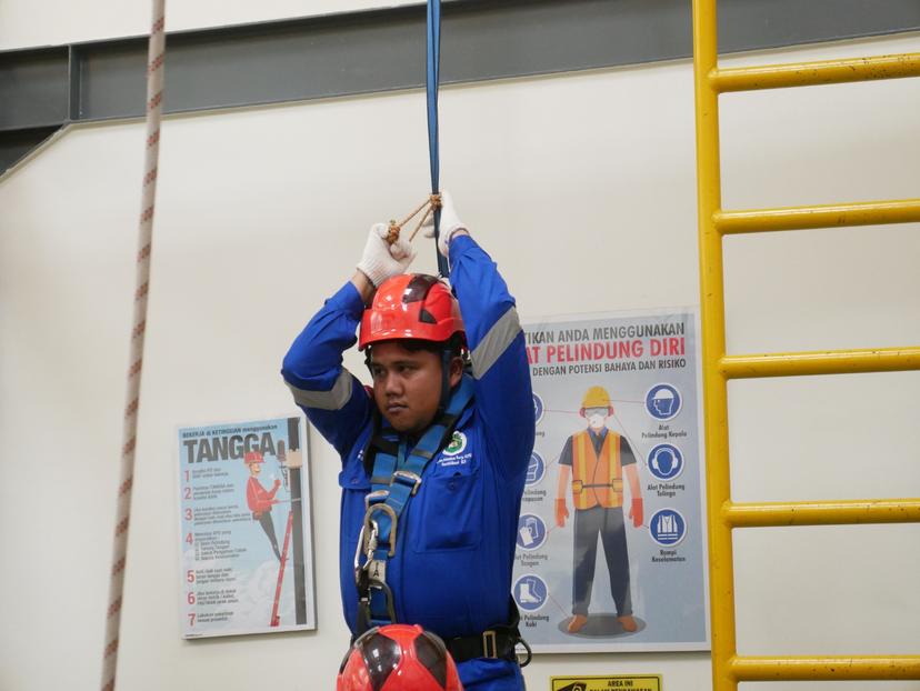 Tenaga Kerja Bangunan Tinggi Tingkat 2 (TKBT) Batch 158