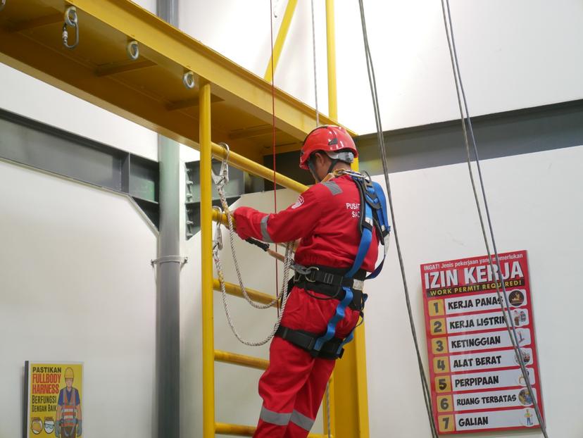 Tenaga Kerja Bangunan Tinggi Tingkat 2 (TKBT) Batch 160