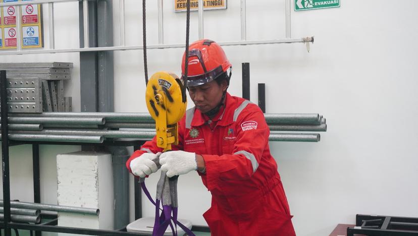 Operator Overhead Crane Kelas III Batch 3