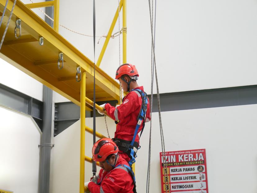 Tenaga Kerja Bangunan Tinggi Tingkat 2 (TKBT) Batch 172