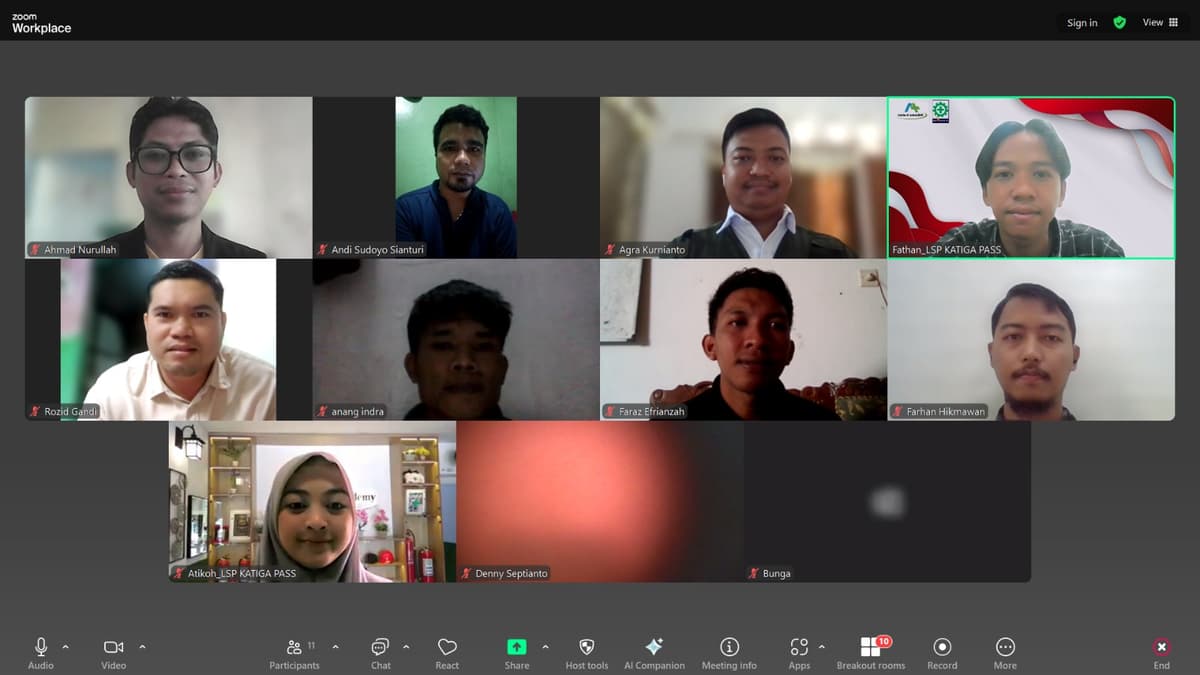 Operator Keselamatan dan Kesehatan Kerja Batch 10