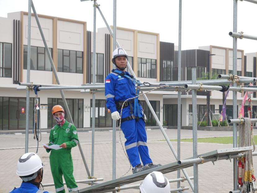 Tenaga Kerja Bangunan Tinggi Tingkat 2 (TKBT) Batch 226