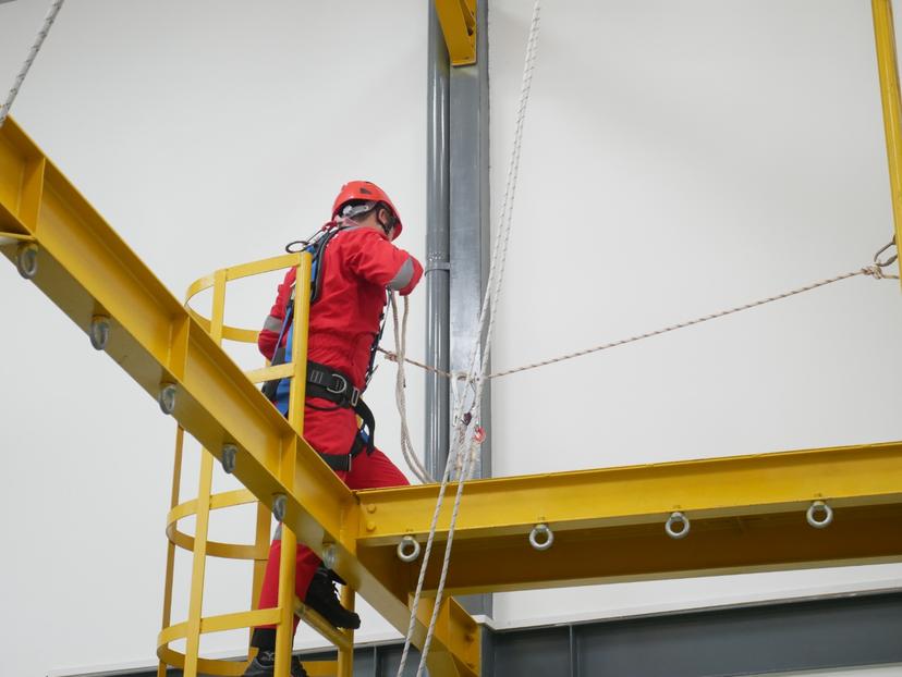 Tenaga Kerja Bangunan Tinggi Tingkat 2 (TKBT) Batch 228