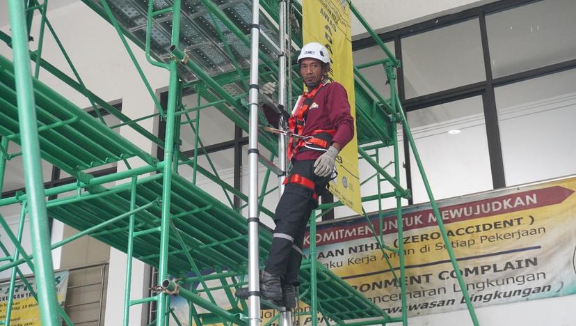 Tenaga Kerja Bangunan Tinggi Tingkat 2 (TKBT) Batch 232