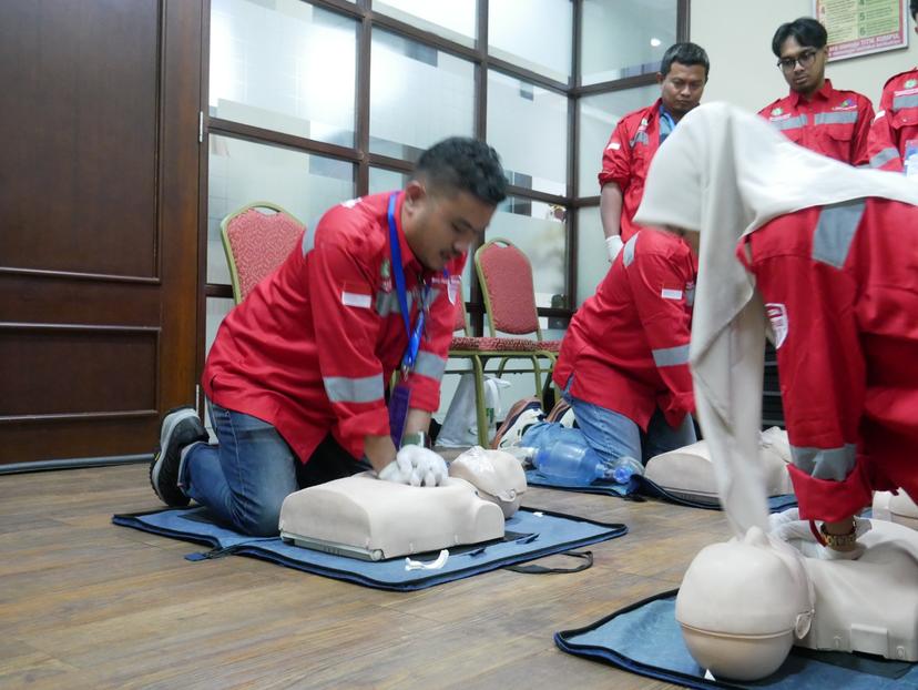 Petugas P3K Batch 182