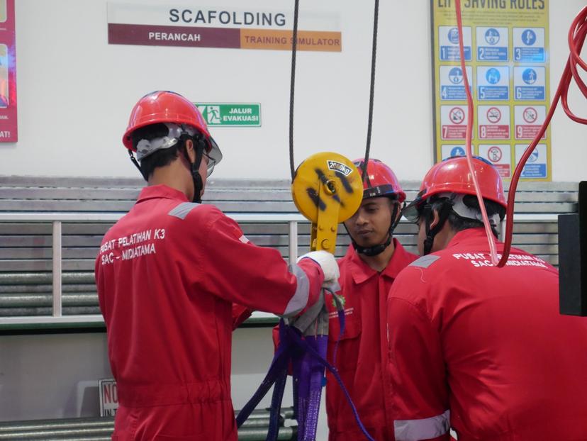 Operator Hoist Crane Kelas 3 Batch 3