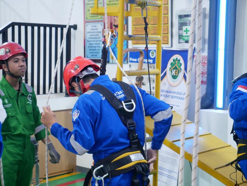 Tenaga Kerja Pada Ketinggian Tingkat 1 (TKPK) Batch 71