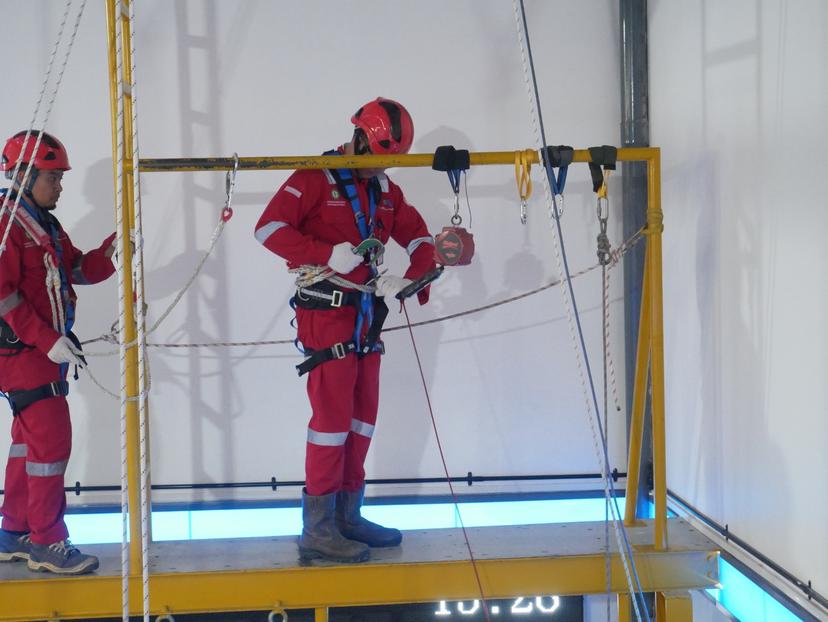 Tenaga Kerja Bangunan Tinggi Tingkat 2 (TKBT) Batch 254