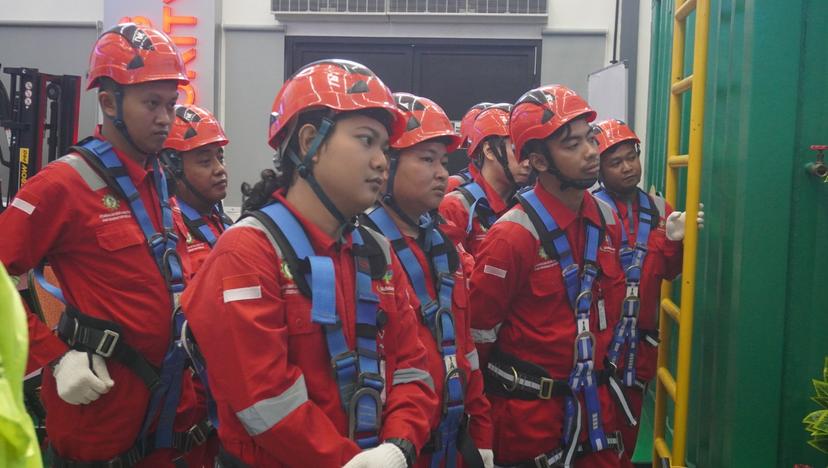 Tenaga Kerja Bangunan Tinggi Tingkat 2 (TKBT) Batch 255