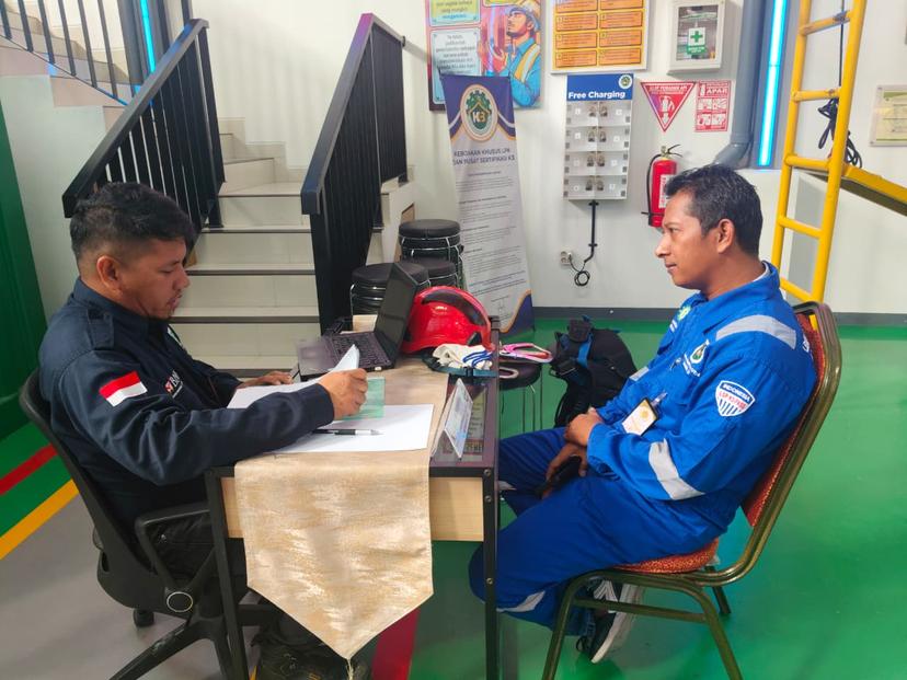 Tenaga Kerja Bangunan Tinggi Tingkat 2 (TKBT2) BNSP Batch 19