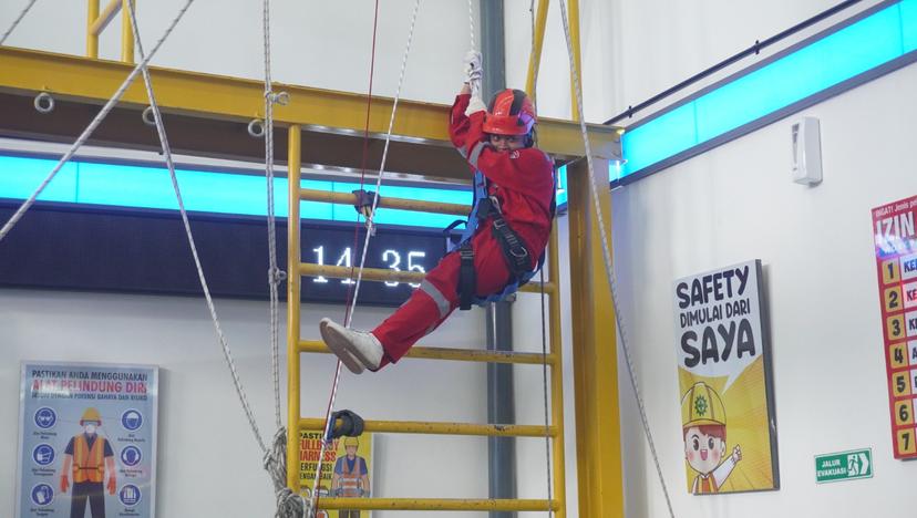 Tenaga Kerja Bangunan Tinggi Tingkat 2 (TKBT) Batch 259