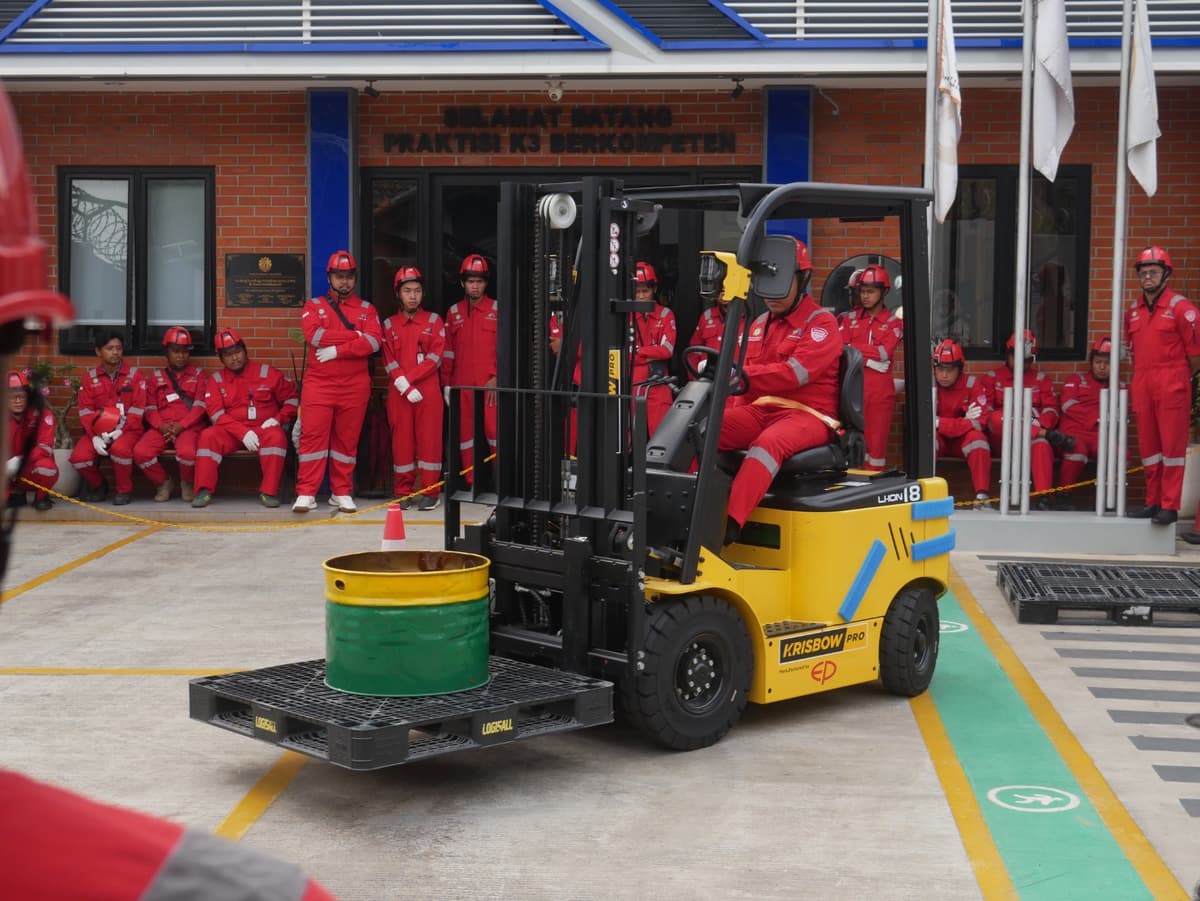 Operator Forklift (Kelas 2) Batch 6