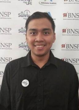 YOLLANDO PERDANA ISTANTO