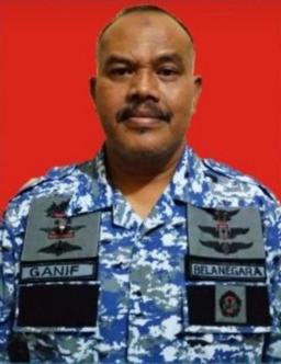 Dr . Ganif Djuwadi