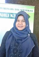 dr. Nur Adhiyah Siregar, MKK