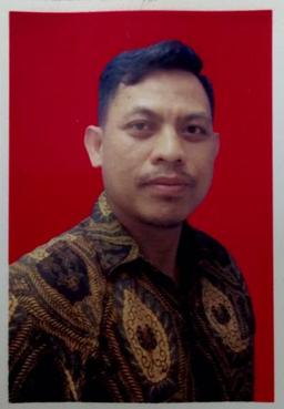 ACHMAD HAKIKI