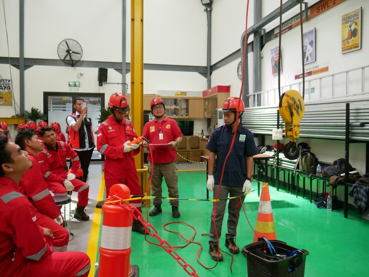 Operator Overhead Crane Kelas III Batch 2