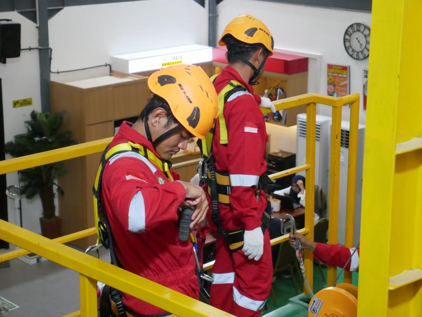 Teknisi K3 Ruang Terbatas Batch 33