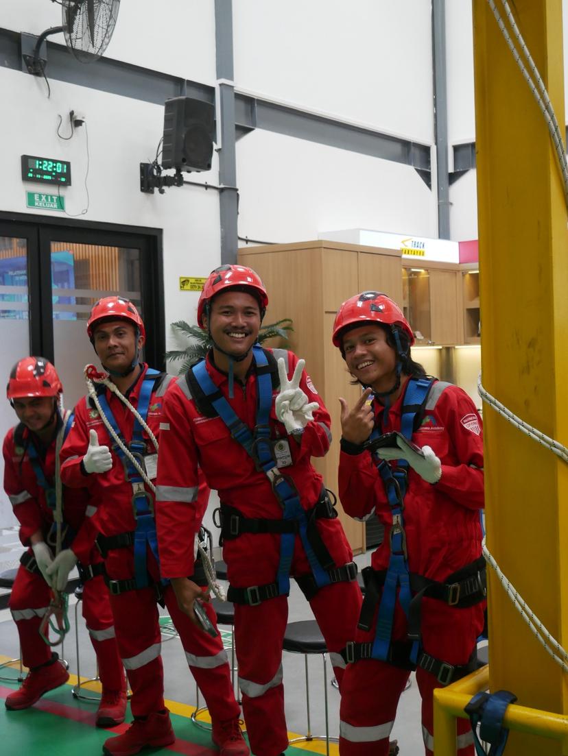 Tenaga Kerja Bangunan Tinggi Tingkat 2 (TKBT2) BNSP Batch 11