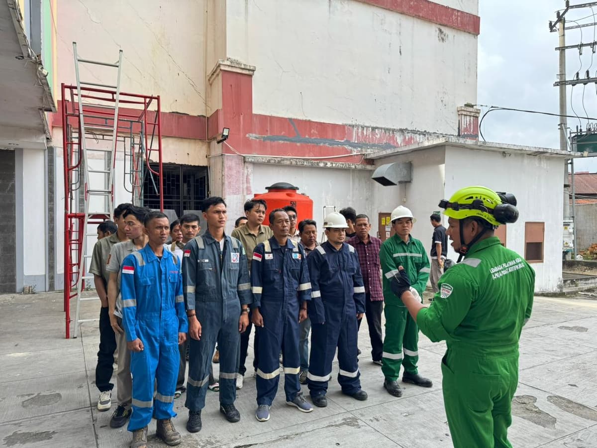 Tenaga Kerja Bangunan Tinggi Tingkat 2 (TKBT2) BNSP Batch 14