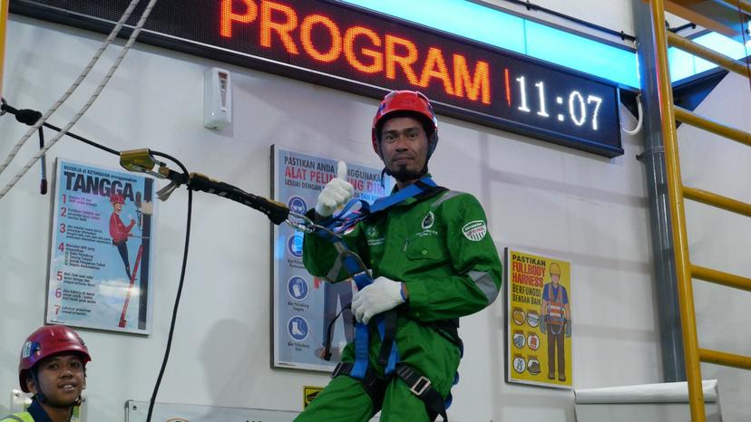 Tenaga Kerja Bangunan Tinggi Tingkat 2 (TKBT) Batch 245