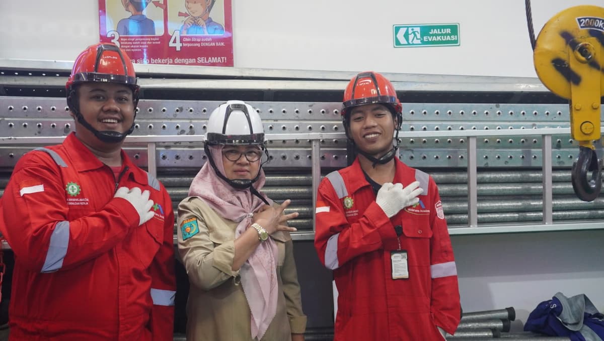 Operator Overhead Crane Kelas 3 Batch 8