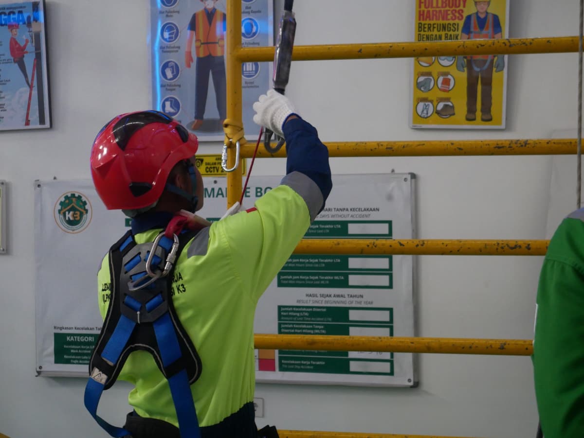 Tenaga Kerja Bangunan Tinggi Tingkat 2 (TKBT) Batch 284