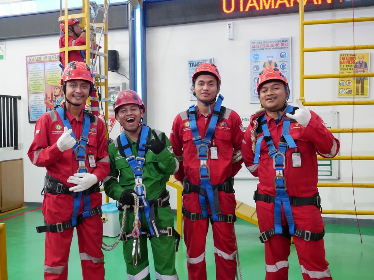Tenaga Kerja Bangunan Tinggi Tingkat 2 (TKBT) Batch 285