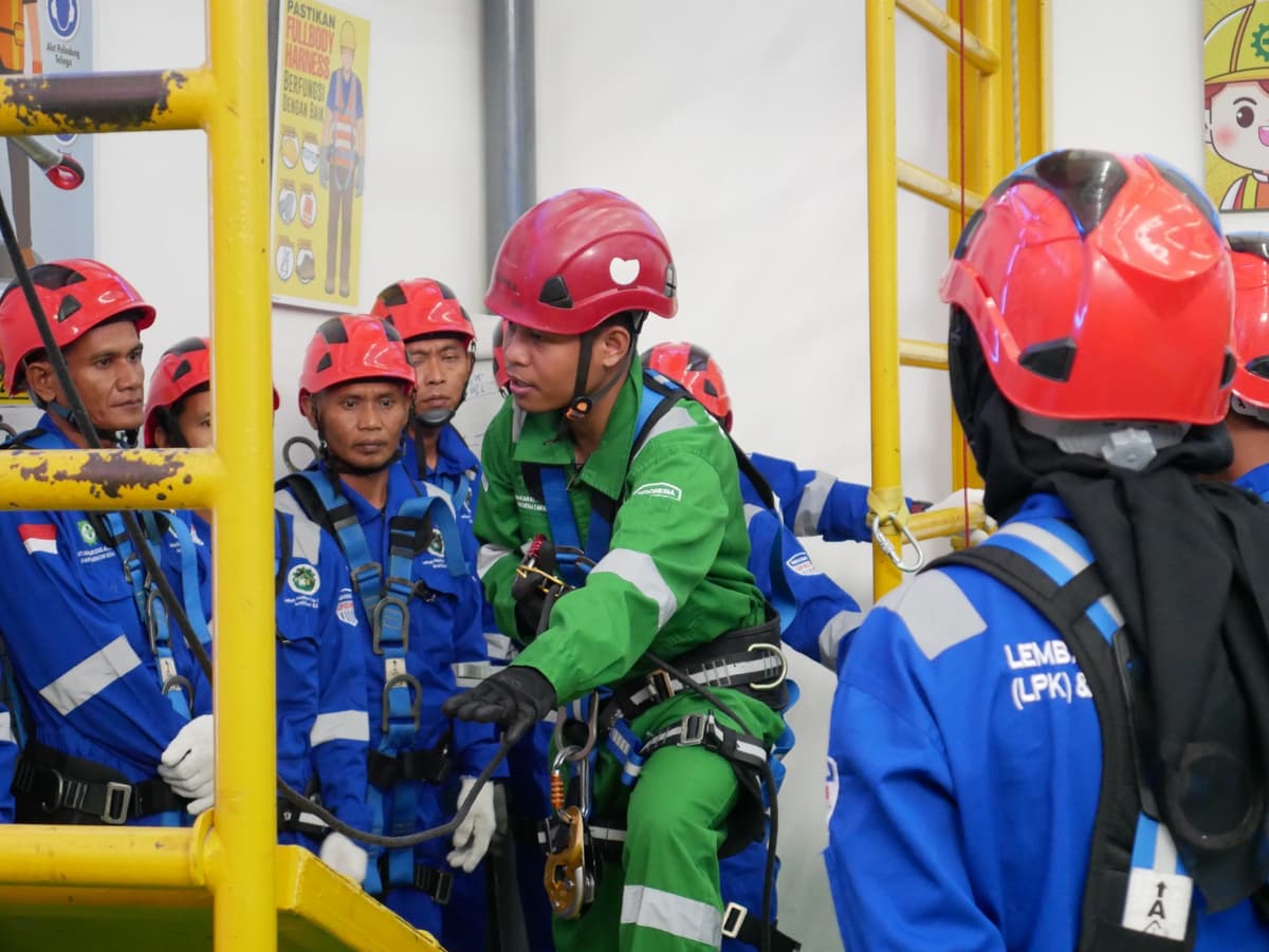 Tenaga Kerja Bangunan Tinggi Tingkat 2 (TKBT) Batch 287