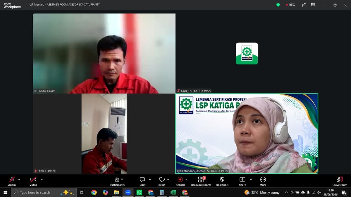 Petugas Keselamatan dan Kesehatan Kerja Batch 29