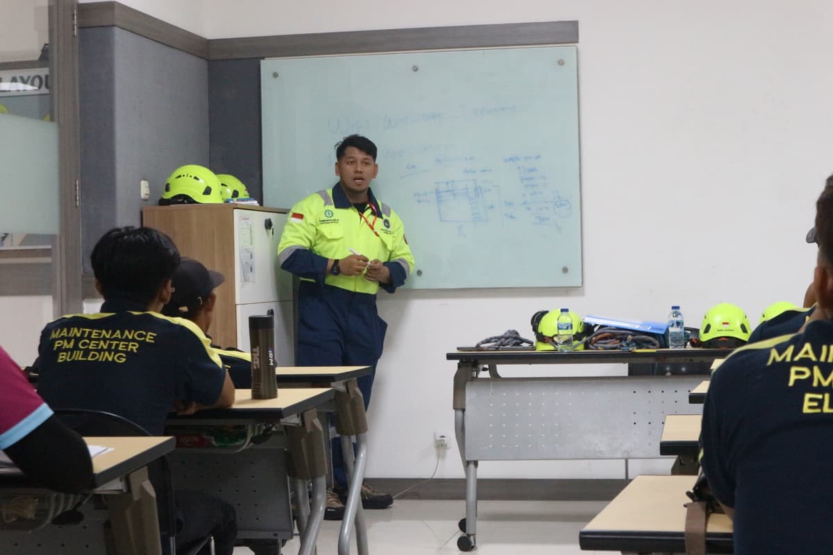Tenaga Kerja Bangunan Tinggi Tingkat 2 (TKBT) Batch 292