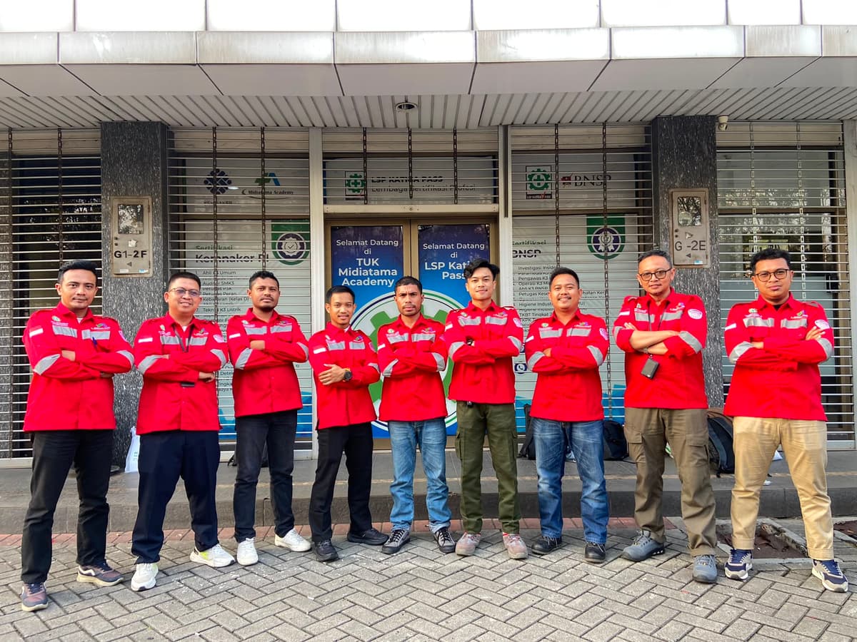 Ahli K3 Muda Lingkungan Kerja Batch 32