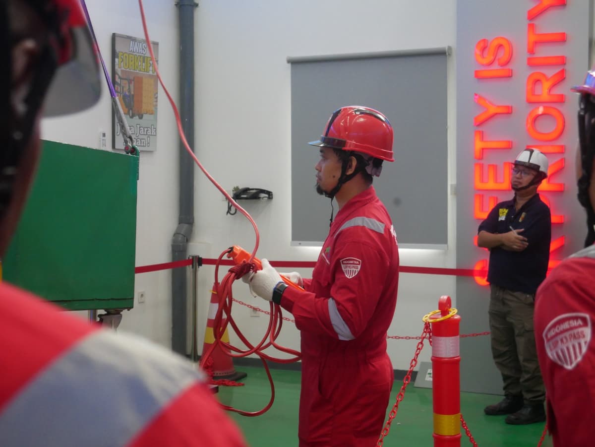 Operator Overhead Crane Kelas 3 Batch 11