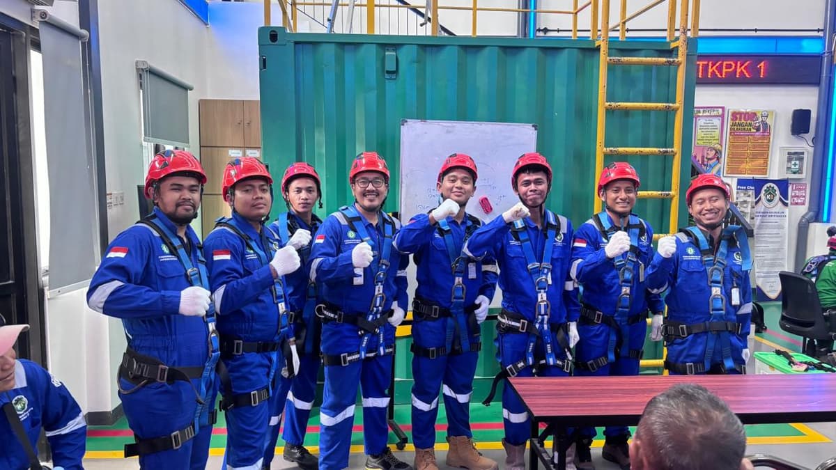 Tenaga Kerja Bangunan Tinggi Tingkat 2 (TKBT) Batch 308